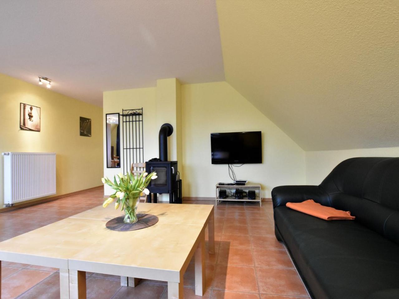 5-Bedroom Holiday Home In Zierow With Garden Esterno foto